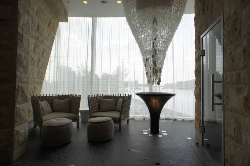 Décoration penthouse luxe Londres tour résidentielle architecte LEWISA home Montpellier Marseille — vue 13