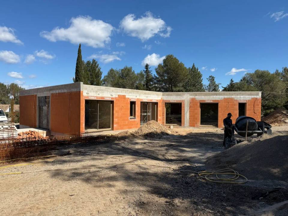 Construction villa 600m2 Montferrier-sur-Lez nord Montpellier architecte haut de gamme LEWISA home — vue 9