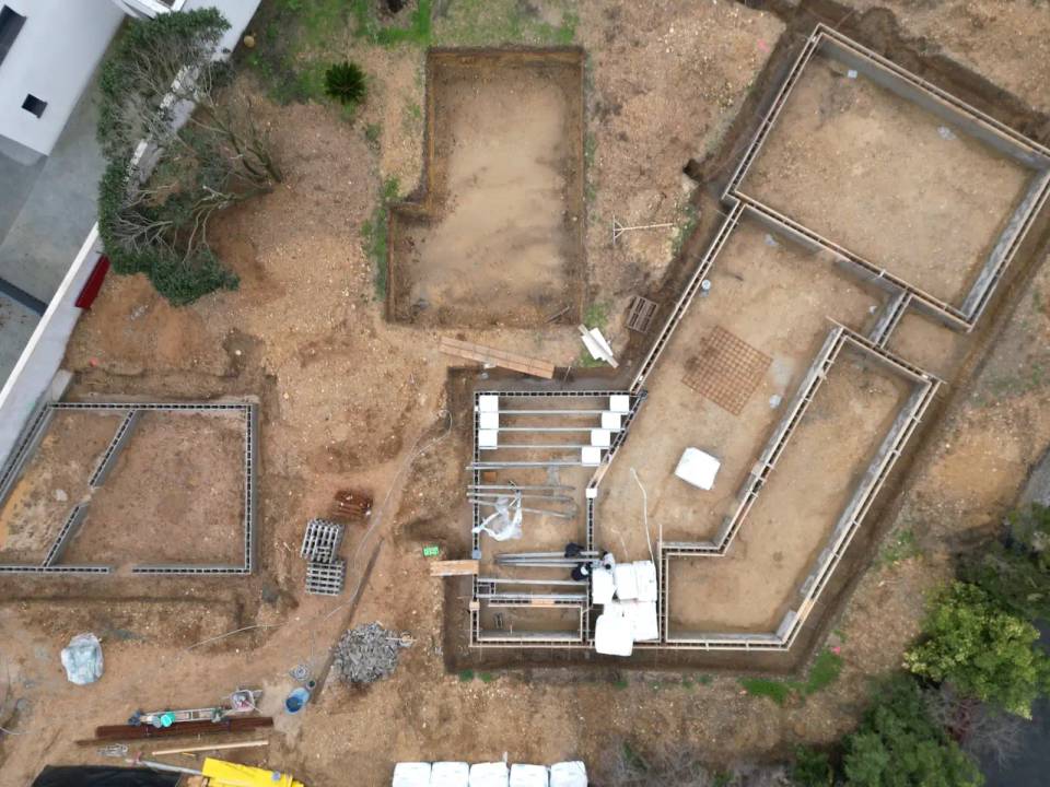 Construction villa contemporaine Juvignac Montpellier architecte haut de gamme LEWISA home — vue 7