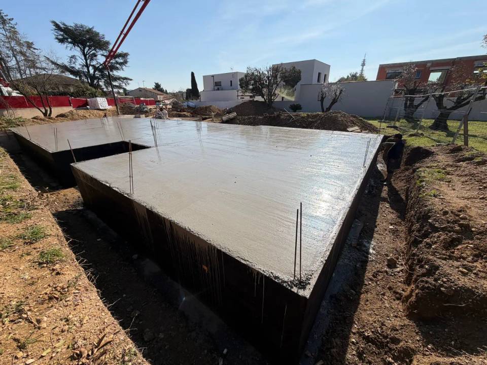 Construction villa contemporaine Juvignac Montpellier architecte haut de gamme LEWISA home — vue 9